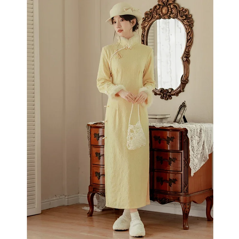 Yellow Beaded Jacquard Qipao Dress For Women Retro Autumn Style - Image 3