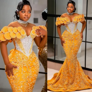 Elegant Yellow Mermaid Lace Prom Dress With Rhinestones Floral Details